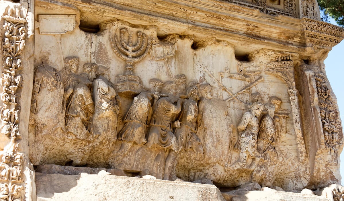 Arch of Titus, reliefs showing spoils of Jerusalem