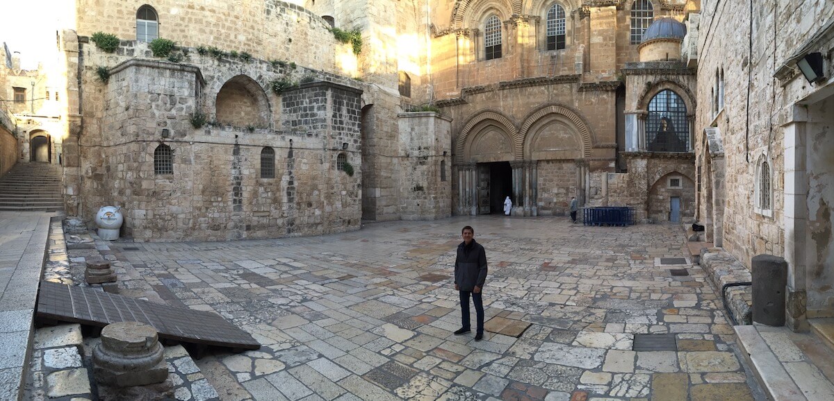 Early morning at the Holy Sepulcher