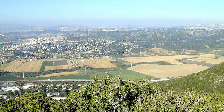 See the Jezreel Valley from 4 Panoramic Places