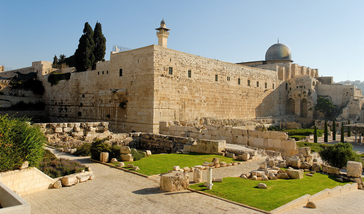 Temple Mount southwestern corner - The Secret to Revealing the Lies of Temptation