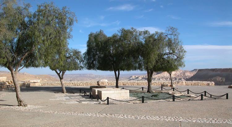 Tombs of David and Paula Ben Gurion near Sede Boqer